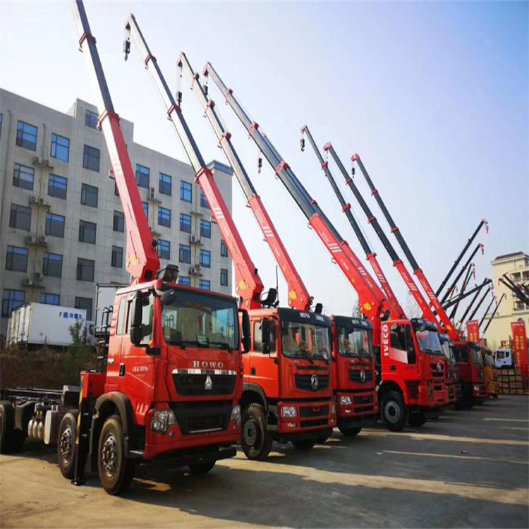 荣县租专业吊车电话