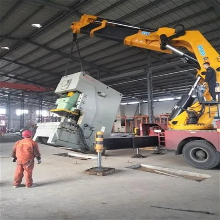 荣县80吨折臂吊车出租附近电话