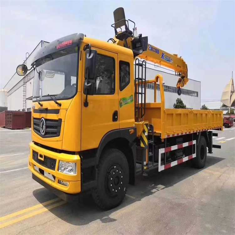 荣县附近找一辆随车吊出租